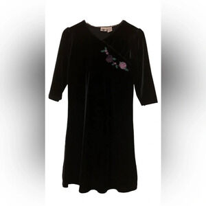Hartstrings Girls Black Velvet Velour Modest Holiday Dress Sz 12 Floral Accent